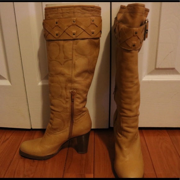 Coach embossed tall leather boots - Picture 7 of 8